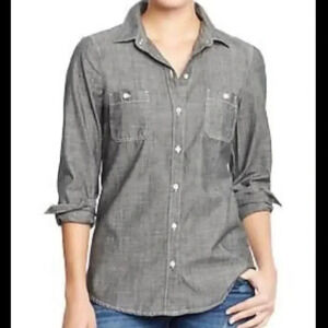 Old Navy Grey Chambray Button Down Shirt